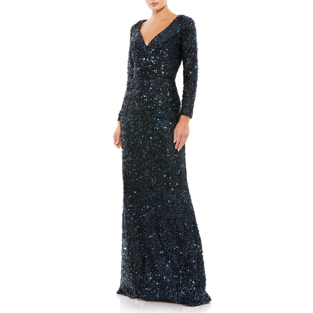 Mac Duggal Elegant Navy Sequin Gown v neck long sleeves size 6 NWT - Picture 6 of 13